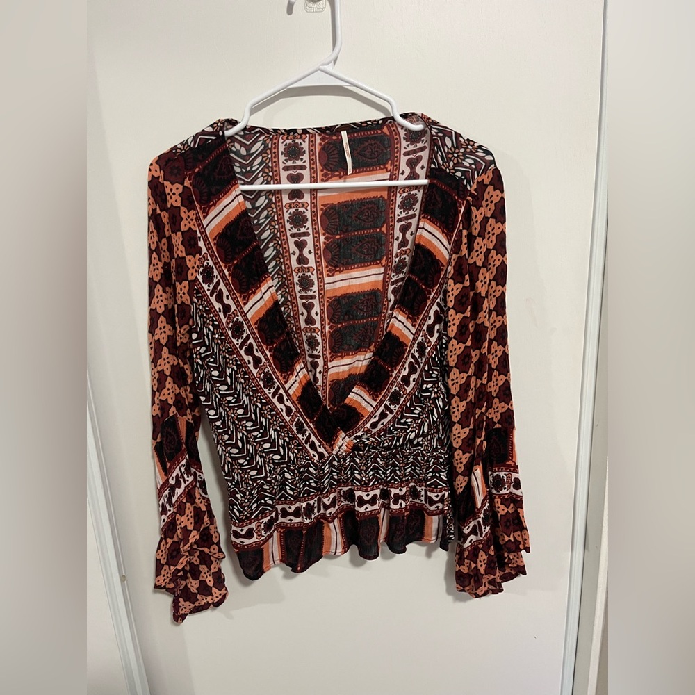 Free People Rosalie Wrap Top Bell Sleeves Cinched Waist Printed‎ Blouse M Boho